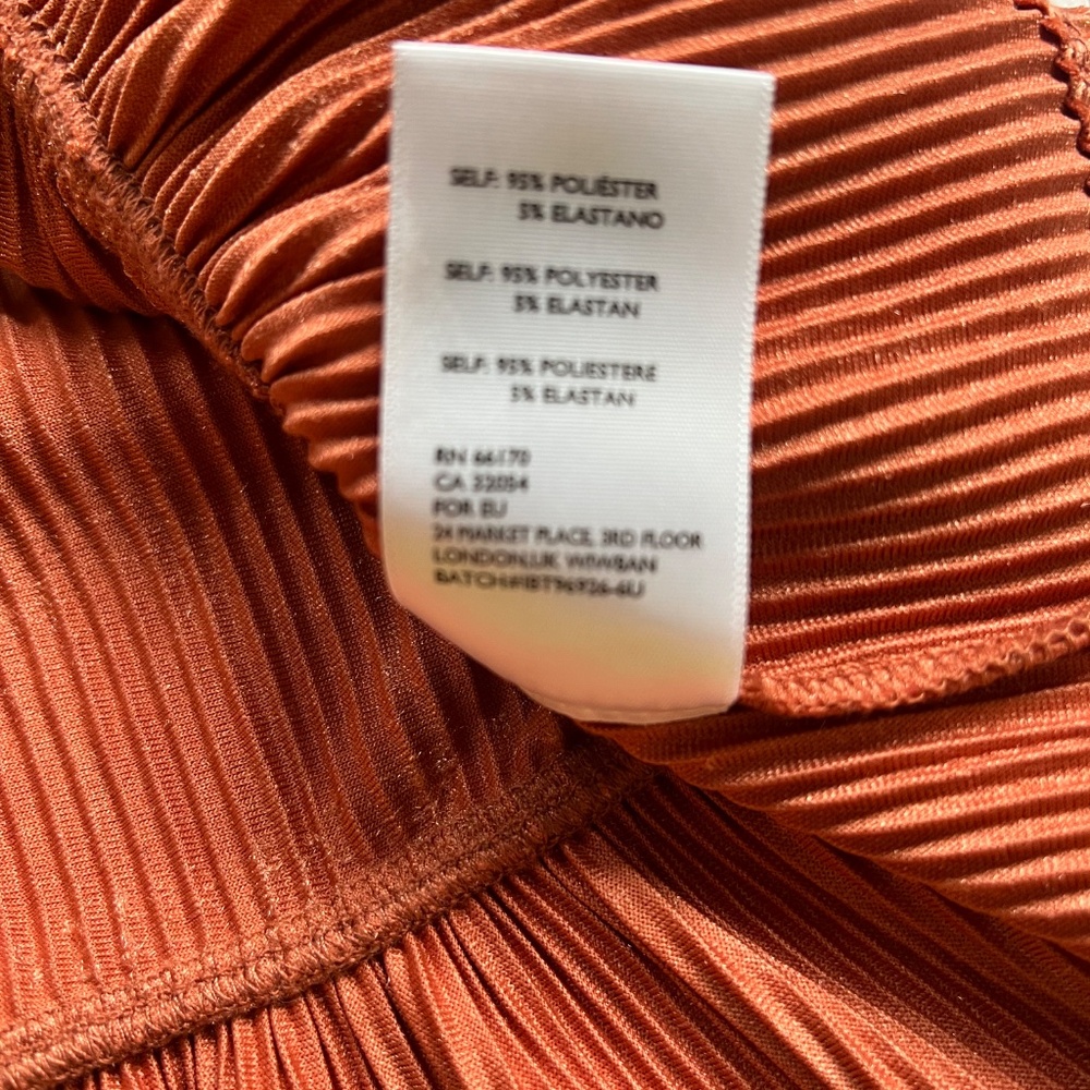 Urban Outfitters Burnt Orange Ribbed Stretch Velvet Crop Top – Size S-P-Festival - Picture 8 of 8